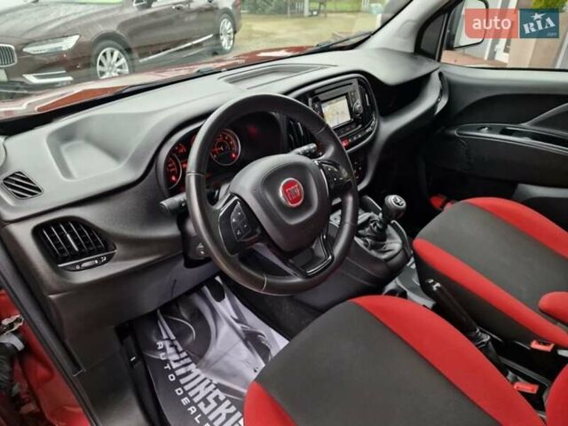 Красный Фиат Добло, объемом двигателя 1.6 л и пробегом 158 тыс. км за 11500 $, фото 12 на Automoto.ua