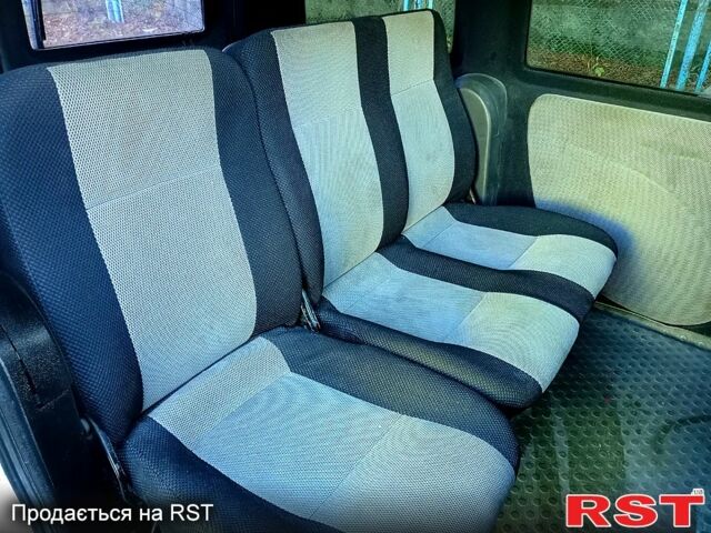 Фиат Добло, объемом двигателя 1.9 л и пробегом 350 тыс. км за 3000 $, фото 10 на Automoto.ua