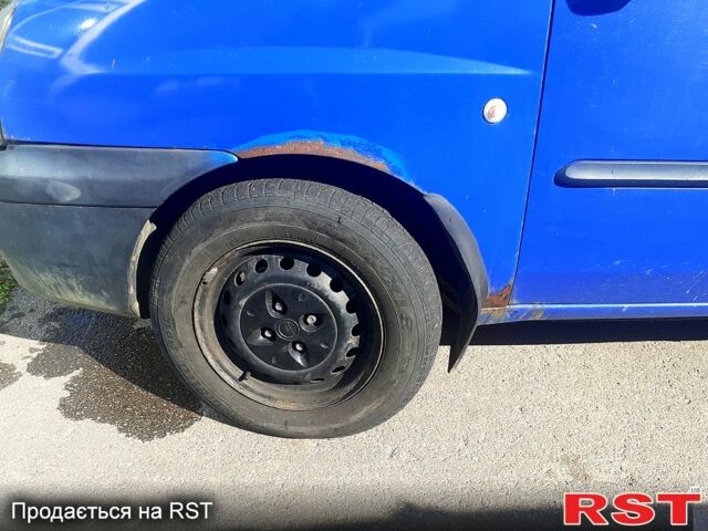 Фіат Добло, об'ємом двигуна 1.9 л та пробігом 370 тис. км за 3800 $, фото 1 на Automoto.ua