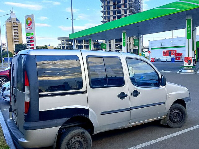 Фіат Добло, об'ємом двигуна 1.3 л та пробігом 77 тис. км за 1300 $, фото 7 на Automoto.ua