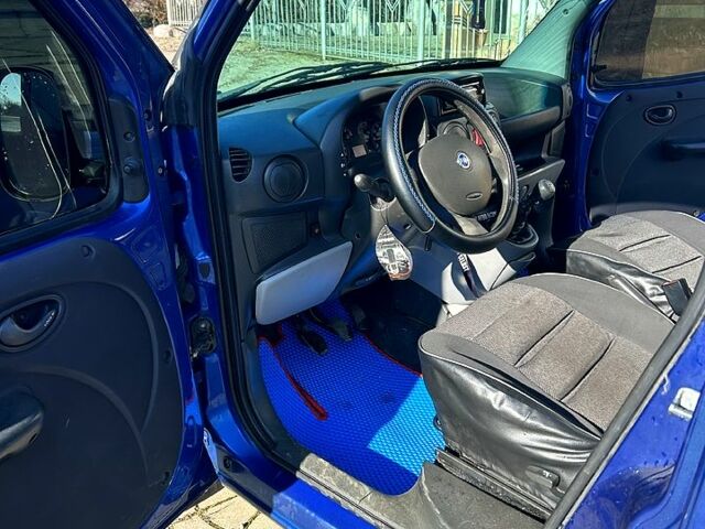 Фиат Добло, объемом двигателя 14 л и пробегом 0 тыс. км за 4700 $, фото 6 на Automoto.ua