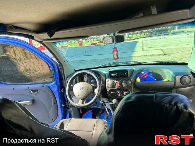 Фиат Добло, объемом двигателя 14 л и пробегом 0 тыс. км за 4700 $, фото 11 на Automoto.ua