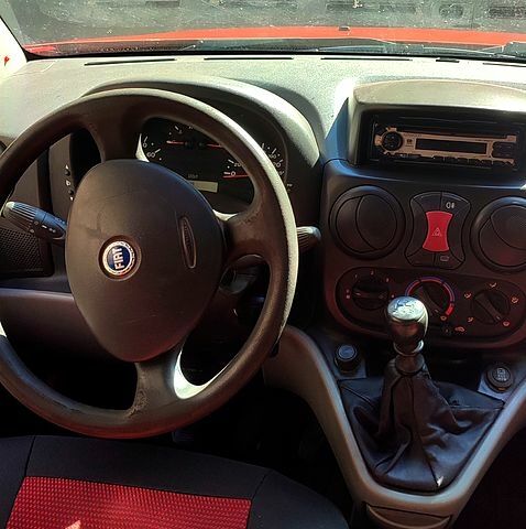 Фіат Добло, об'ємом двигуна 1.6 л та пробігом 200 тис. км за 2500 $, фото 6 на Automoto.ua