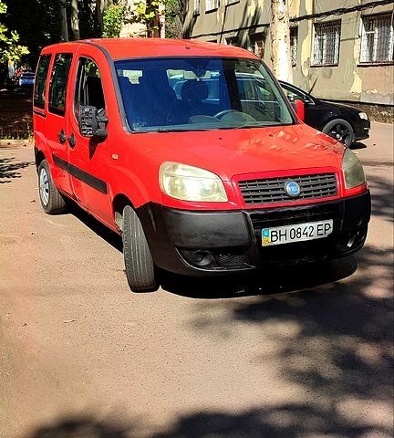 Фіат Добло, об'ємом двигуна 1.6 л та пробігом 200 тис. км за 2500 $, фото 2 на Automoto.ua