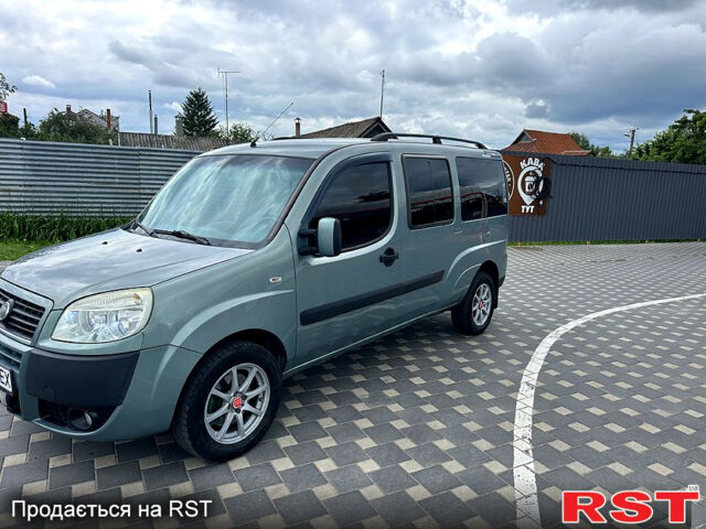 Фіат Добло, об'ємом двигуна 1.9 л та пробігом 180 тис. км за 6500 $, фото 1 на Automoto.ua