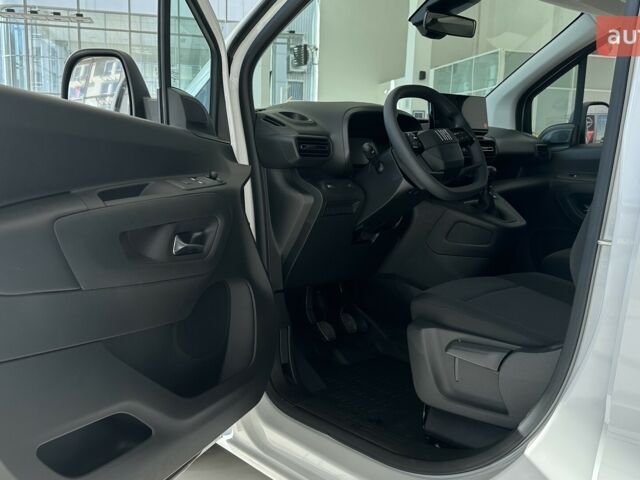 Фиат Добло, объемом двигателя 1.5 л и пробегом 0 тыс. км за 26776 $, фото 18 на Automoto.ua