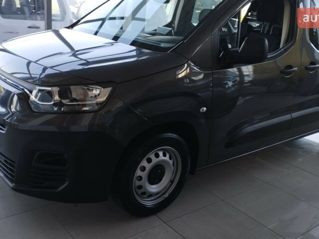 Фиат Добло, объемом двигателя 1.5 л и пробегом 0 тыс. км за 27085 $, фото 1 на Automoto.ua