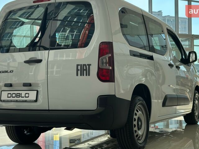 Фиат Добло, объемом двигателя 1.5 л и пробегом 0 тыс. км за 26776 $, фото 11 на Automoto.ua