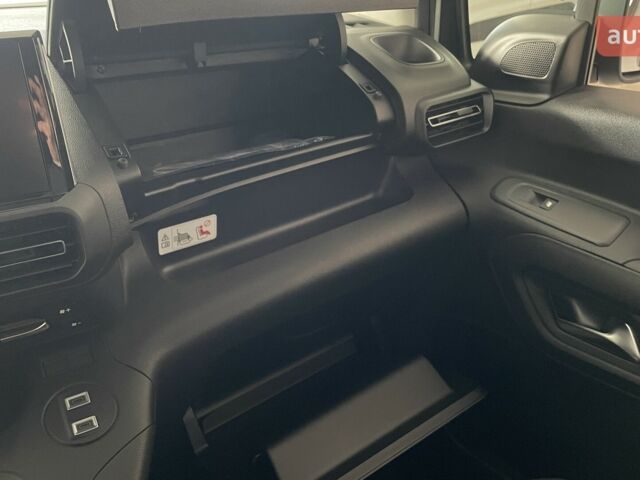 купити нове авто Фіат Добло 2025 року від офіційного дилера Автоцентр AUTO.RIA Фіат фото