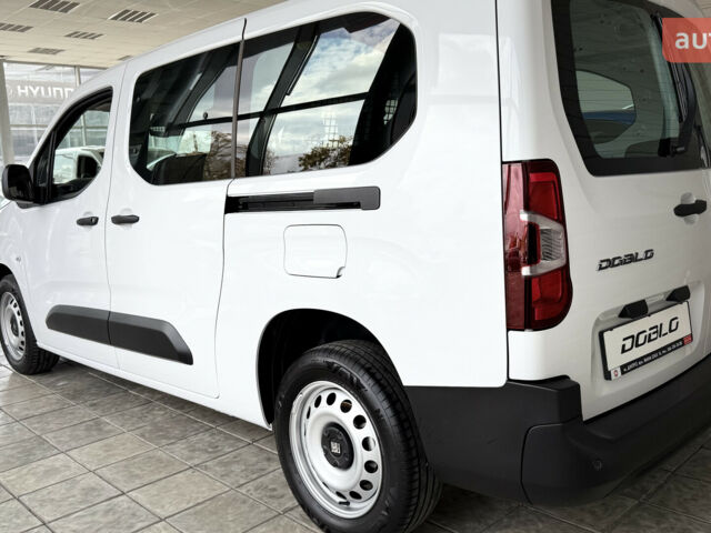 Фіат Добло, об'ємом двигуна 1.5 л та пробігом 0 тис. км за 27931 $, фото 1 на Automoto.ua