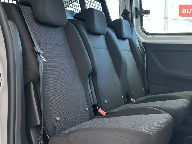 Фиат Добло, объемом двигателя 1.5 л и пробегом 0 тыс. км за 26776 $, фото 33 на Automoto.ua