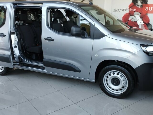 Фиат Добло, объемом двигателя 1.5 л и пробегом 0 тыс. км за 27085 $, фото 5 на Automoto.ua