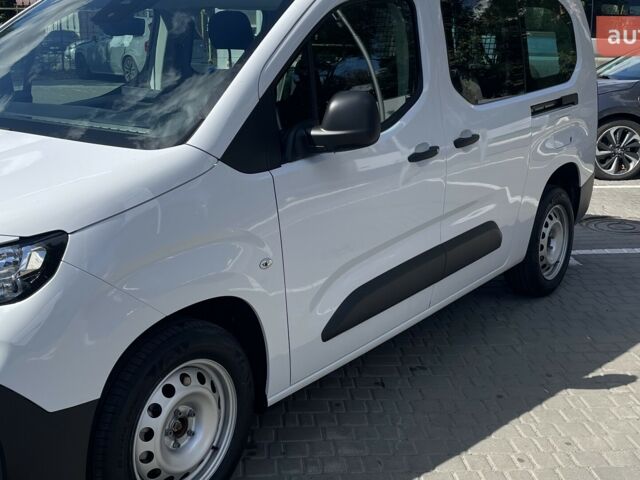 купити нове авто Фіат Добло 2025 року від офіційного дилера Форвард-Авто Фіат фото