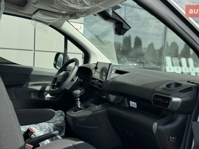 Фиат Добло, объемом двигателя 1.5 л и пробегом 0 тыс. км за 29944 $, фото 21 на Automoto.ua