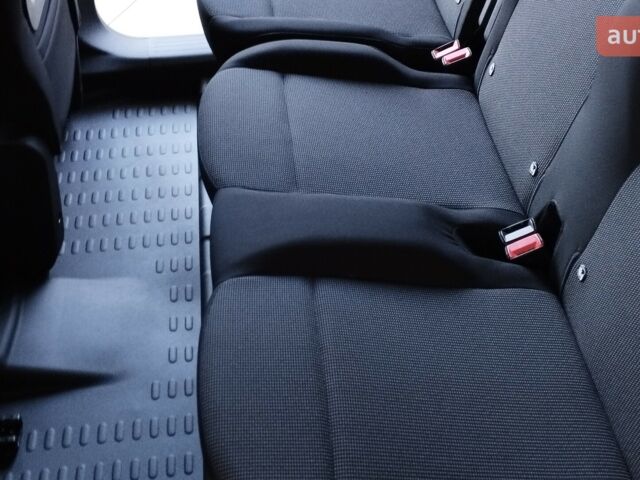 Фиат Добло, объемом двигателя 1.5 л и пробегом 0 тыс. км за 27085 $, фото 8 на Automoto.ua