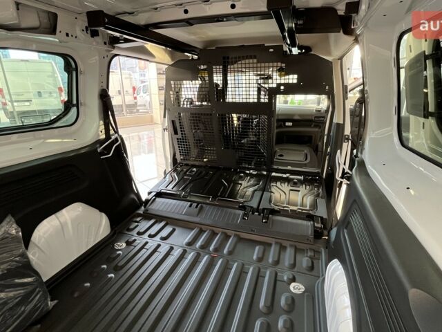 Фиат Добло, объемом двигателя 1.5 л и пробегом 0 тыс. км за 26776 $, фото 40 на Automoto.ua