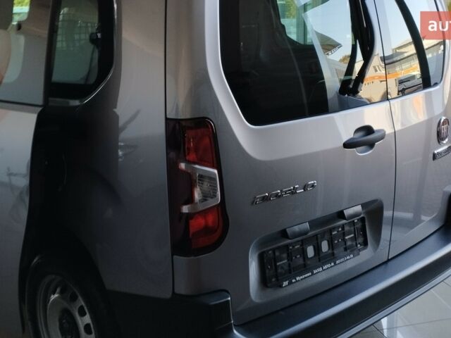 Фиат Добло, объемом двигателя 1.5 л и пробегом 0 тыс. км за 27085 $, фото 4 на Automoto.ua