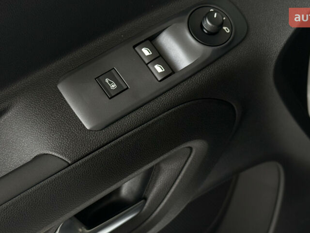 Фіат Добло, об'ємом двигуна 1.5 л та пробігом 0 тис. км за 27931 $, фото 11 на Automoto.ua