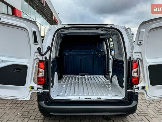 купить новое авто Фиат Добло 2025 года от официального дилера Автомир Hyundai, Nissan, Fiat Фиат фото