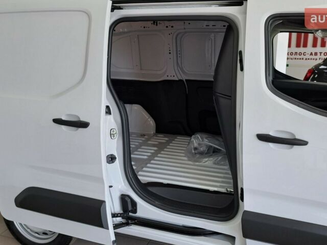 купить новое авто Фиат Добло 2025 года от официального дилера Автоцентр AUTO.RIA Фиат фото