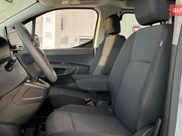 Фиат Добло, объемом двигателя 1.5 л и пробегом 0 тыс. км за 26776 $, фото 17 на Automoto.ua