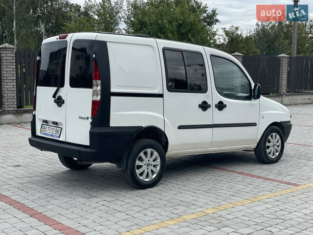 Фиат Добло, объемом двигателя 1.9 л и пробегом 255 тыс. км за 4400 $, фото 9 на Automoto.ua