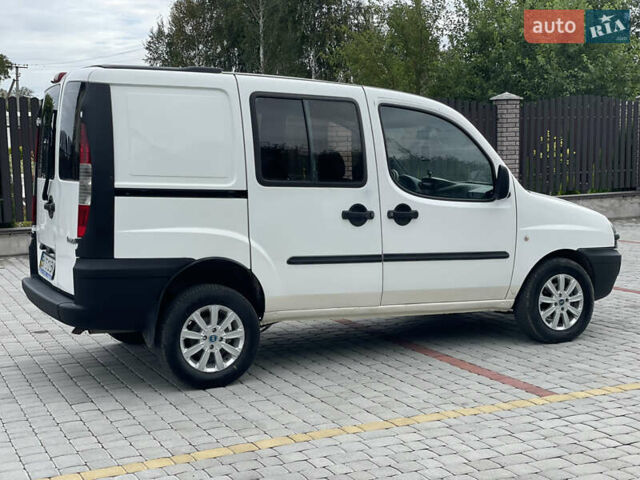 Фиат Добло, объемом двигателя 1.9 л и пробегом 255 тыс. км за 4400 $, фото 8 на Automoto.ua