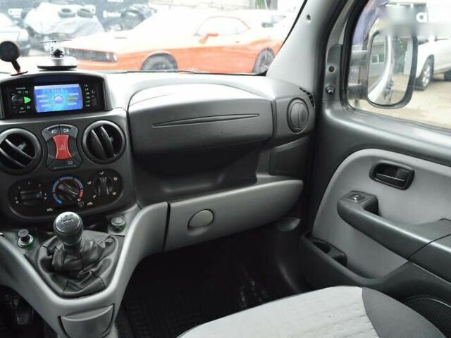 Фиат Добло, объемом двигателя 0 л и пробегом 306 тыс. км за 4750 $, фото 10 на Automoto.ua
