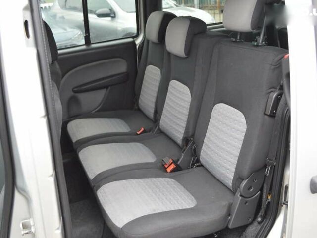 Фиат Добло, объемом двигателя 0 л и пробегом 306 тыс. км за 4750 $, фото 16 на Automoto.ua