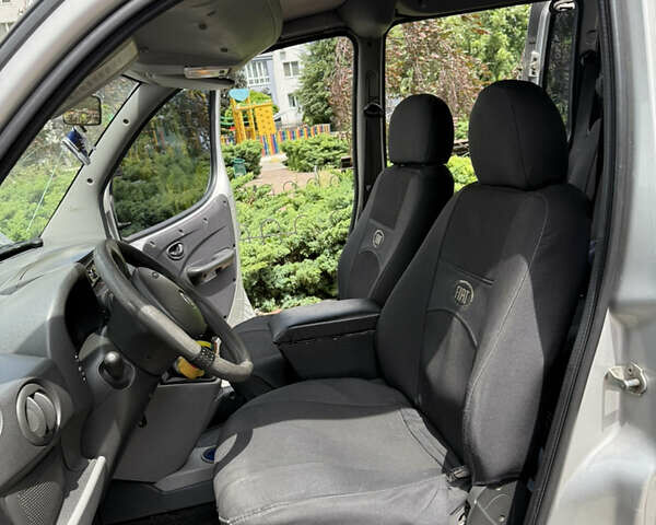 Фиат Добло, объемом двигателя 0 л и пробегом 285 тыс. км за 4800 $, фото 3 на Automoto.ua