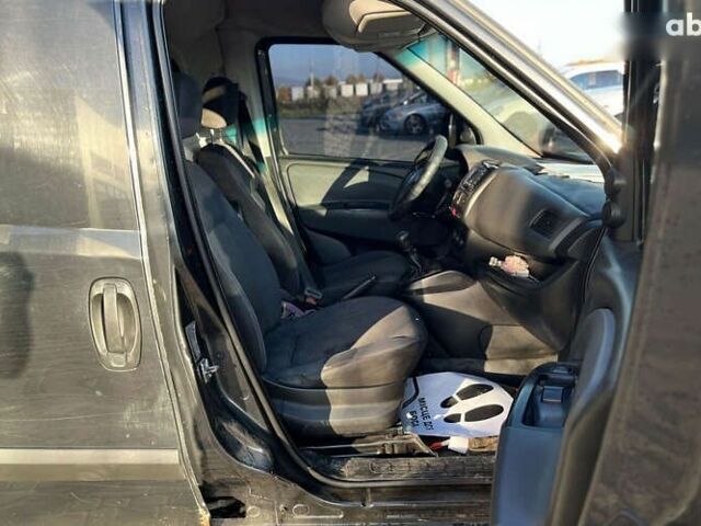 Фиат Добло, объемом двигателя 1.6 л и пробегом 465 тыс. км за 5999 $, фото 17 на Automoto.ua