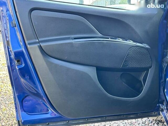 Фіат Добло, об'ємом двигуна 1.6 л та пробігом 221 тис. км за 13700 $, фото 11 на Automoto.ua