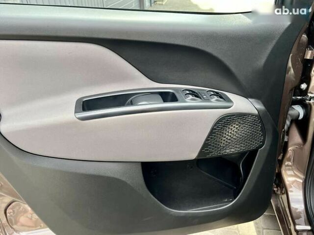 Фиат Добло, объемом двигателя 1.4 л и пробегом 67 тыс. км за 13900 $, фото 16 на Automoto.ua