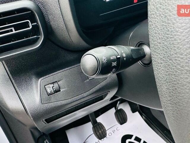 купити нове авто Фіат Добло 2024 року від офіційного дилера Італмоторс Україна  Фіат фото