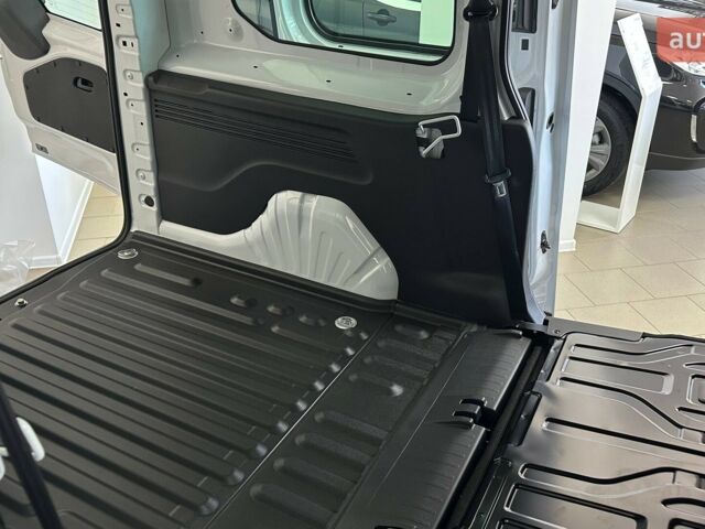 купити нове авто Фіат Добло 2025 року від офіційного дилера FIAT "Аеліта" Фіат фото