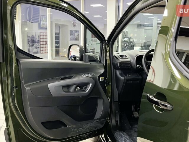 купить новое авто Фиат Добло 2025 года от официального дилера Автоцентр AUTO.RIA Фиат фото