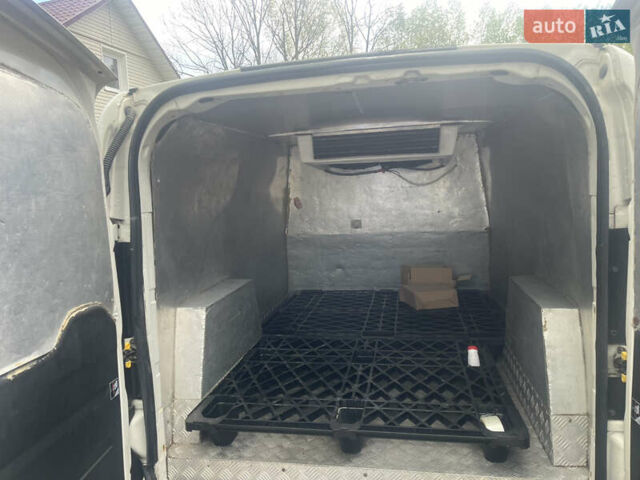 Фіат Добло, об'ємом двигуна 1.2 л та пробігом 330 тис. км за 7800 $, фото 26 на Automoto.ua