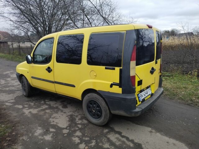 Жовтий Фіат Добло, об'ємом двигуна 1.9 л та пробігом 300 тис. км за 2000 $, фото 5 на Automoto.ua