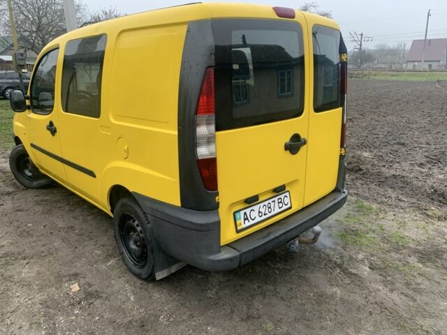 Жовтий Фіат Добло, об'ємом двигуна 1.3 л та пробігом 268 тис. км за 4000 $, фото 1 на Automoto.ua
