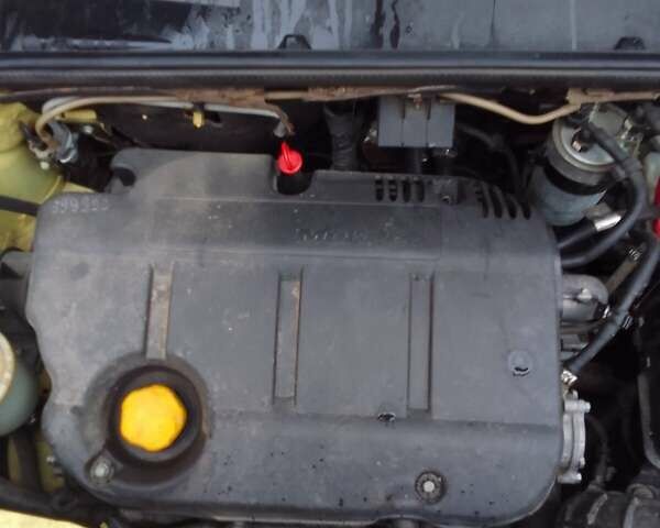 Желтый Фиат Добло, объемом двигателя 1.91 л и пробегом 400 тыс. км за 4200 $, фото 11 на Automoto.ua