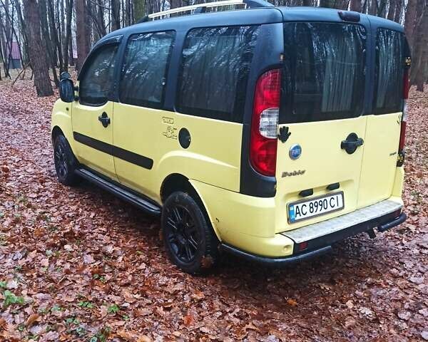 Желтый Фиат Добло, объемом двигателя 1.91 л и пробегом 363 тыс. км за 3400 $, фото 17 на Automoto.ua