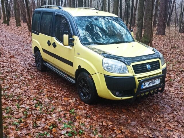 Желтый Фиат Добло, объемом двигателя 1.9 л и пробегом 363 тыс. км за 3400 $, фото 17 на Automoto.ua