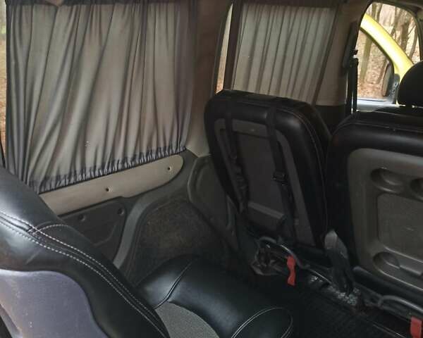Желтый Фиат Добло, объемом двигателя 1.91 л и пробегом 363 тыс. км за 3400 $, фото 9 на Automoto.ua