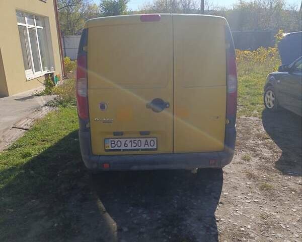Желтый Фиат Добло, объемом двигателя 1.3 л и пробегом 308 тыс. км за 3100 $, фото 2 на Automoto.ua