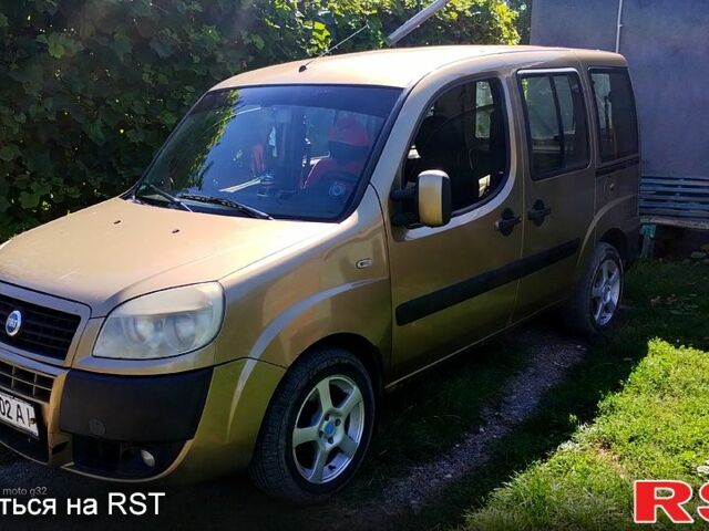 Серый Фиат Добло, объемом двигателя 1.9 л и пробегом 412 тыс. км за 3500 $, фото 5 на Automoto.ua