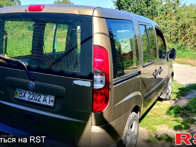 Серый Фиат Добло, объемом двигателя 1.9 л и пробегом 412 тыс. км за 3500 $, фото 4 на Automoto.ua