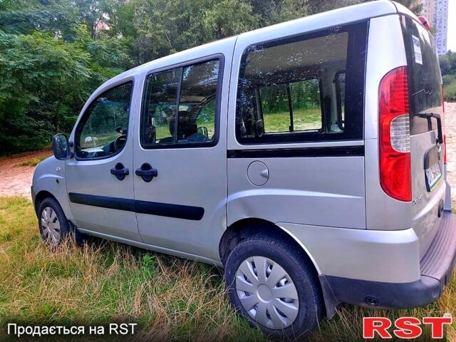 Сірий Фіат Добло, об'ємом двигуна 1.4 л та пробігом 230 тис. км за 5500 $, фото 2 на Automoto.ua