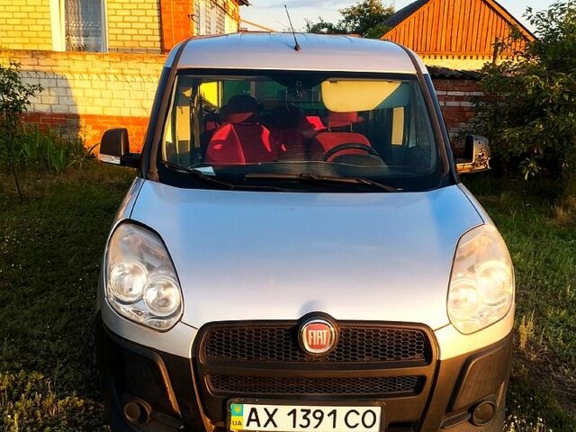 Серый Фиат Добло, объемом двигателя 1.6 л и пробегом 112 тыс. км за 7800 $, фото 1 на Automoto.ua