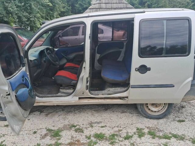 Серый Фиат Добло, объемом двигателя 1.9 л и пробегом 363 тыс. км за 2800 $, фото 2 на Automoto.ua