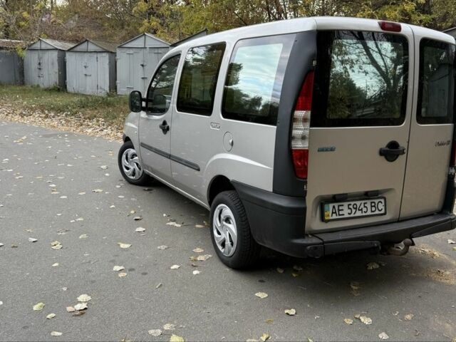 Фиат Добло 2003 в Днепре (Днепропетровске) на Automoto.ua Серый Фиат Добло, объемом двигателя 1.9 л и пробегом 220 тыс. км за 2950 $, фото 2 на Automoto.ua